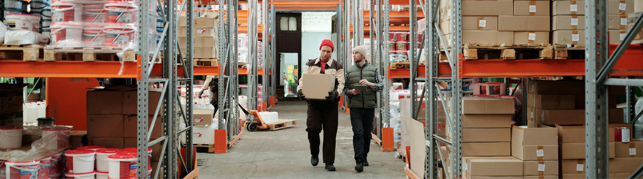 Warehouse inventory optimization — diagnostics of excess stock and frozen working capital