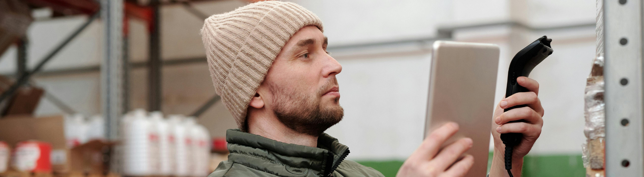 دورة رقمنة المستودعات — تطبيق أنظمة WMS والتحول الرقمي